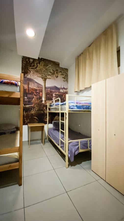 Fox Hostel Ałma Ata Pokój zdjęcie